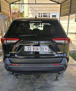 تۆیۆتا ڕاڤ 4